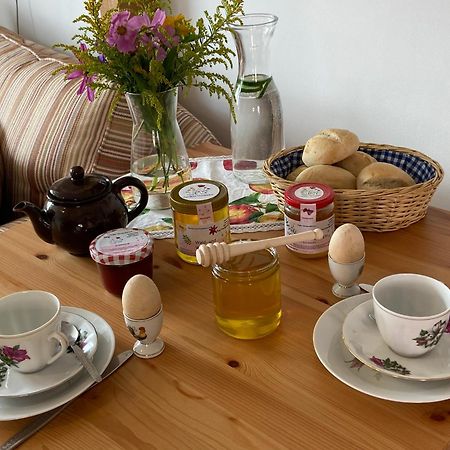 Schoen Moeblierte Wohnung In Genthin/ Ot Tucheim Kültér fotó