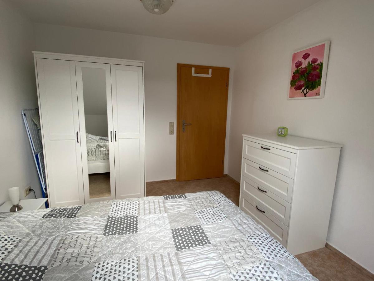 Schoen Moeblierte Wohnung In Genthin/ Ot Tucheim Kültér fotó