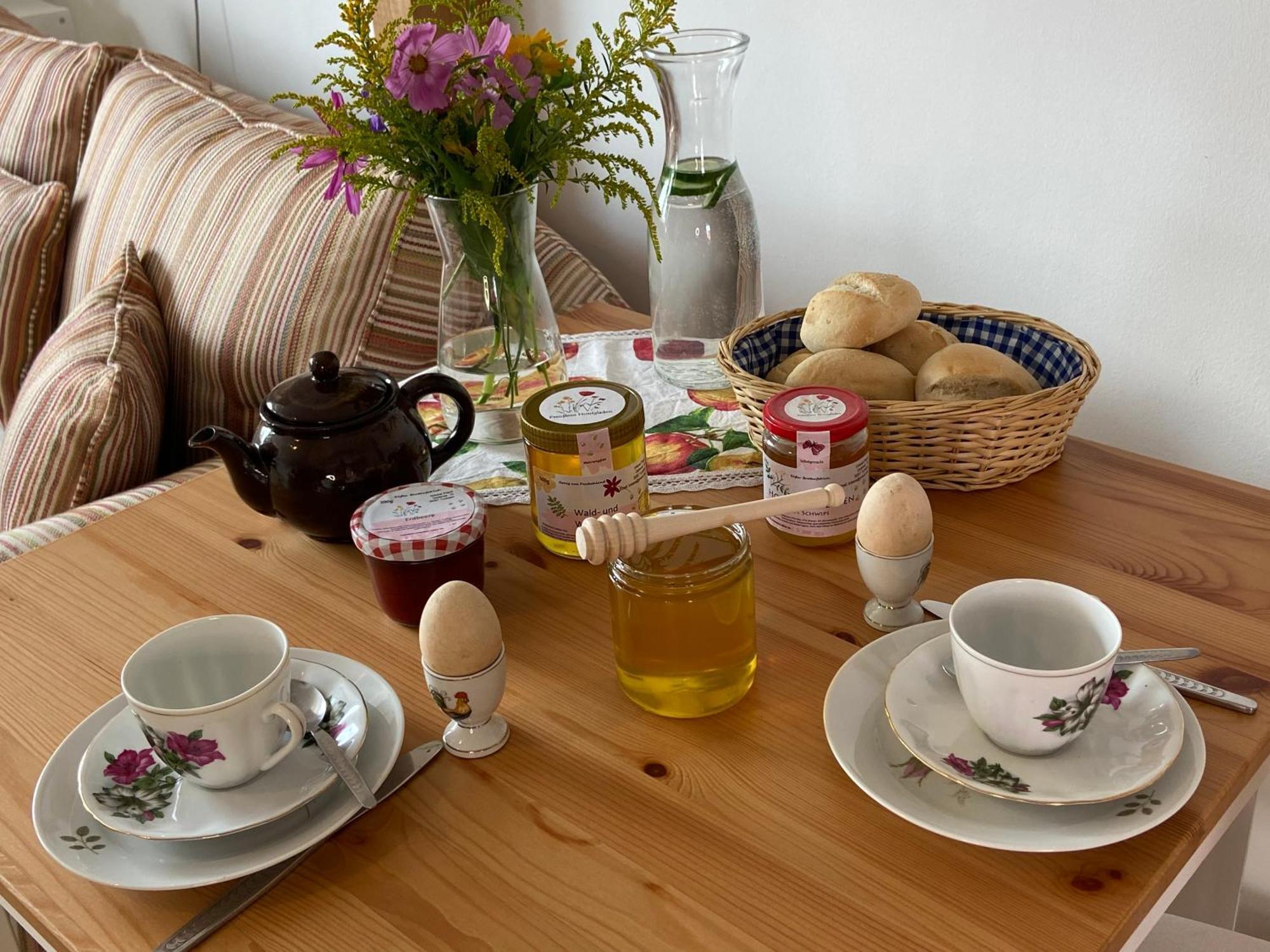 Schoen Moeblierte Wohnung In Genthin/ Ot Tucheim Kültér fotó